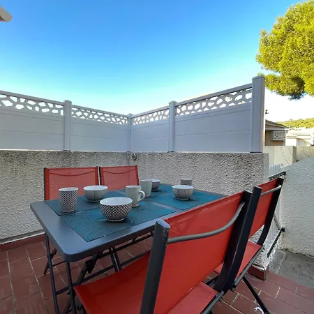 公寓 2 Pieces Avec Climatisation, Terrasse Et Parking Pres Des Plages - Fr-1-338-546