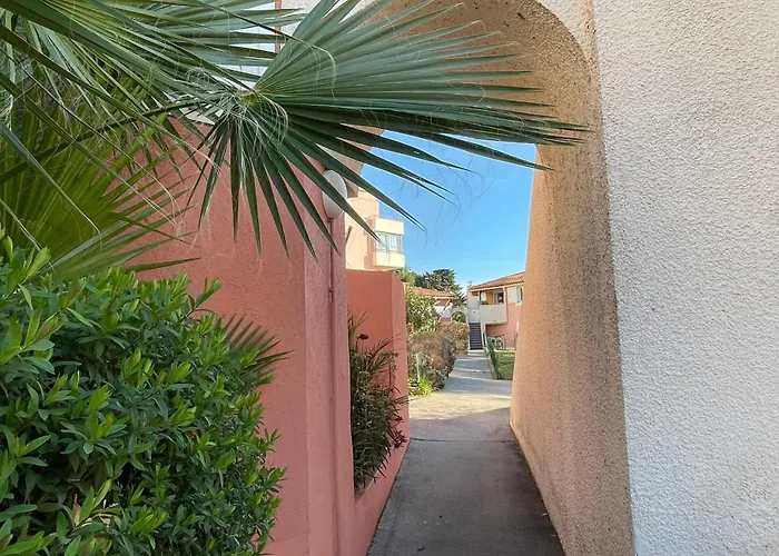 2 Pieces Avec Climatisation, Terrasse Et Parking Pres Des Plages - Fr-1-338-546 Lägenhet Sète